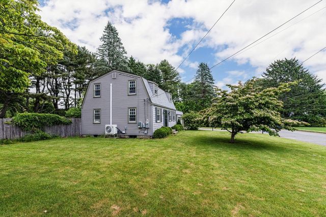 36 Cynthia Road, Seekonk, MA 02771