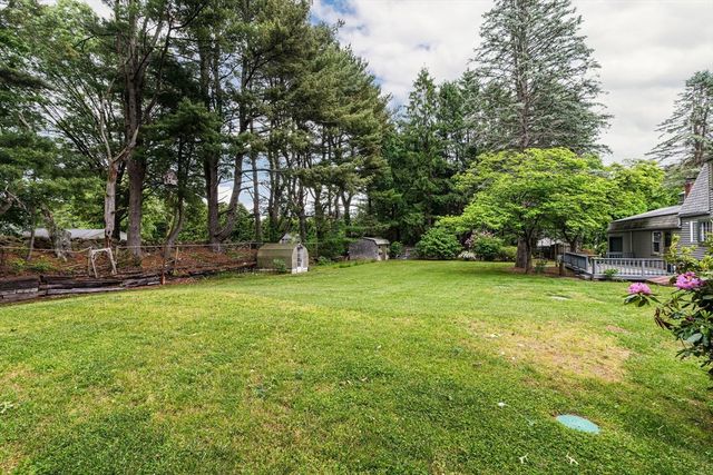 36 Cynthia Road, Seekonk, MA 02771