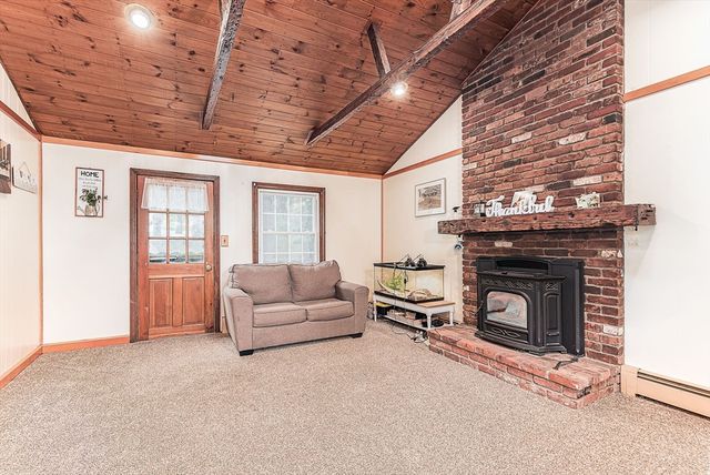 36 Cynthia Road, Seekonk, MA 02771