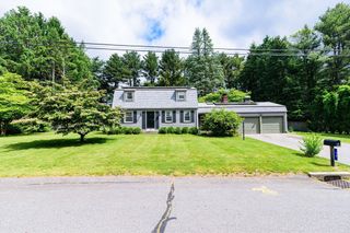 36 Cynthia Road, Seekonk, MA 02771