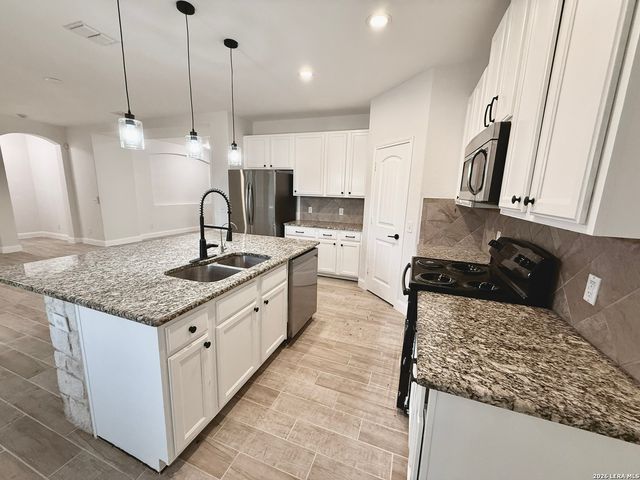 5470 Cypress, Cibolo, TX 78108