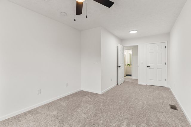 1515-1517 Cassell LN, Bedford, VA 24523