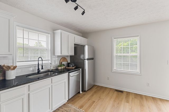 1515-1517 Cassell LN, Bedford, VA 24523