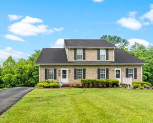 1515-1517 Cassell LN, Bedford, VA 24523