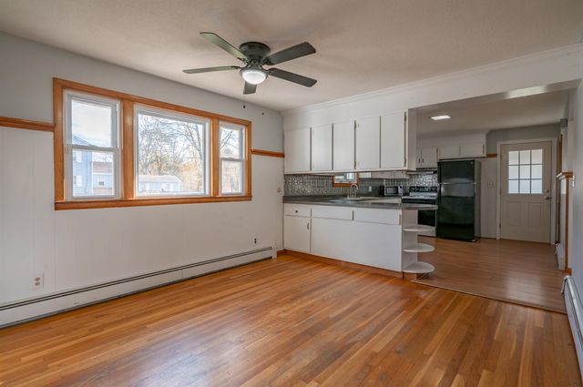 3 Exeter Street, Derry, NH 03038