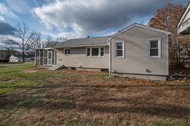 3 Exeter Street, Derry, NH 03038