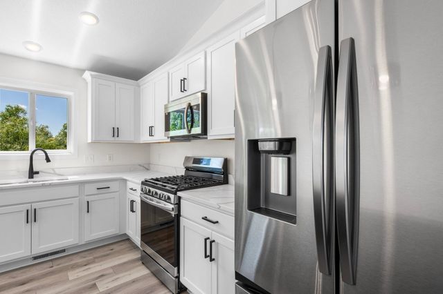 13036 12th Avenue, Zimmerman, MN 55398