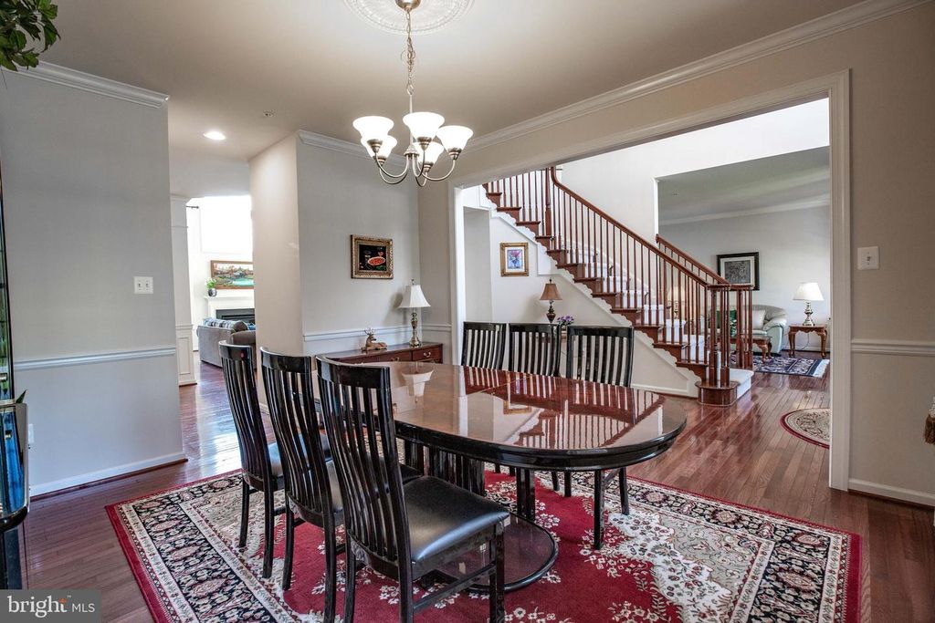 Image 10 of property listing at 11039 HUNTERS VIEW RD, Ellicott City, MD 21042