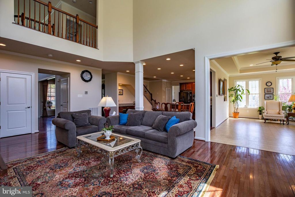 Image 14 of property listing at 11039 HUNTERS VIEW RD, Ellicott City, MD 21042