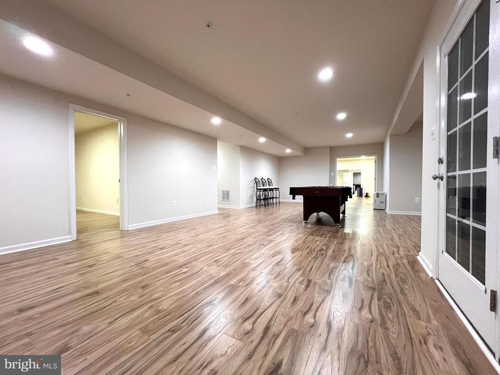 Image 47 of property listing at 11039 HUNTERS VIEW RD, Ellicott City, MD 21042