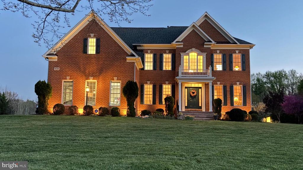 Image 54 of property listing at 11039 HUNTERS VIEW RD, Ellicott City, MD 21042