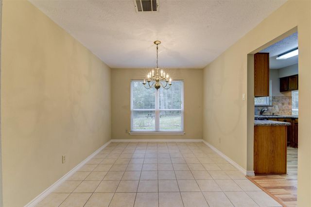 3302 Creek Shadows Drive, Houston, TX 77339