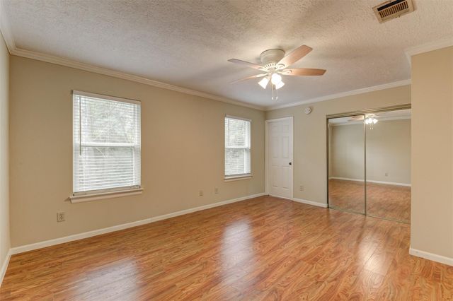 3302 Creek Shadows Drive, Houston, TX 77339