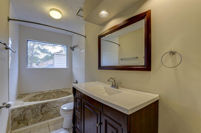 3302 Creek Shadows Drive, Houston, TX 77339