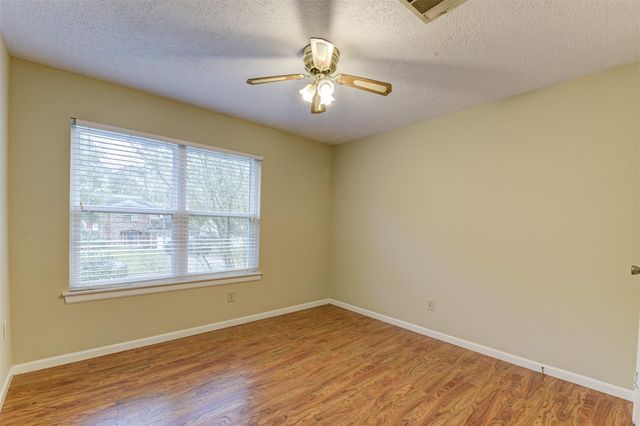 3302 Creek Shadows Drive, Houston, TX 77339