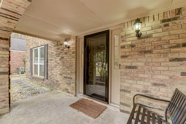 3302 Creek Shadows Drive, Houston, TX 77339