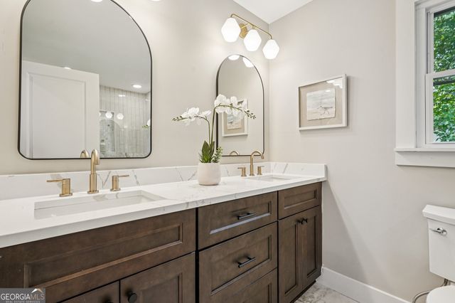 1005 Pinedale Drive SE, Smyrna, GA 30080