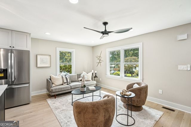 1005 Pinedale Drive SE, Smyrna, GA 30080