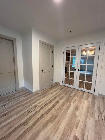 1428 S Pickwick Avenue, Springfield, MO 65804