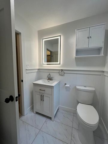 1428 S Pickwick Avenue, Springfield, MO 65804