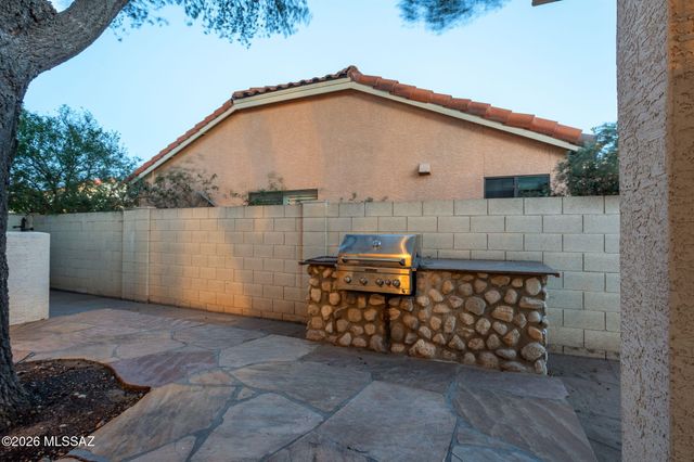 7312 E Shoreward Loop, Tucson, AZ 85715