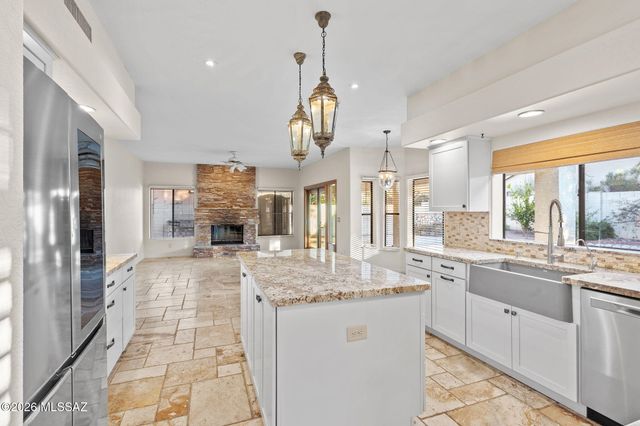 7312 E Shoreward Loop, Tucson, AZ 85715