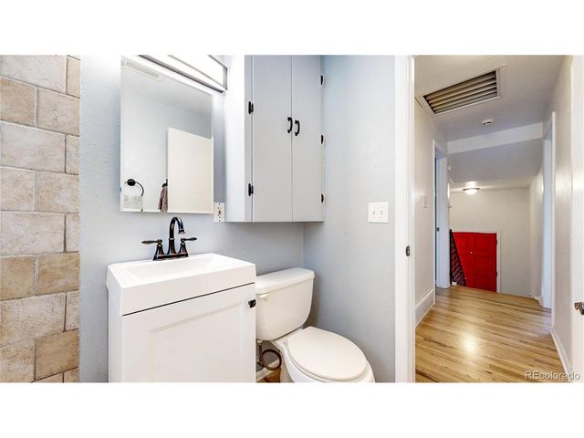 963 S Jamaica St, Aurora, CO 80012