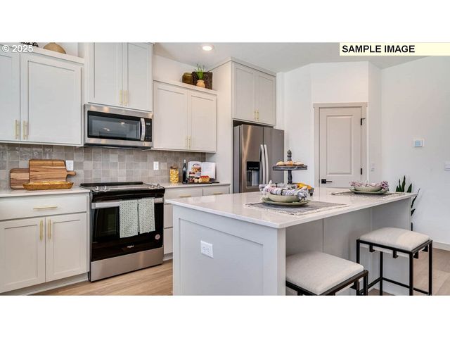 150 Nw 29TH Way, Battle Ground, WA 98604