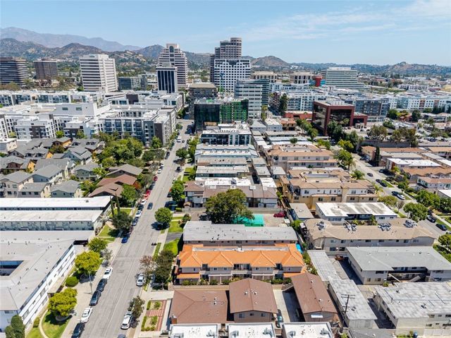 340 W Doran Street 8, Glendale, CA 91203