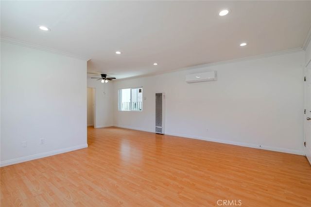 340 W Doran Street 8, Glendale, CA 91203