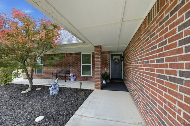 21222 E 61st Street S, Broken Arrow, OK 74014