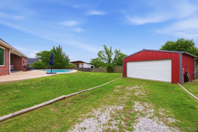 21222 E 61st Street S, Broken Arrow, OK 74014