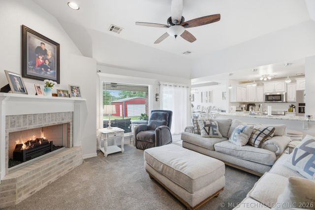 21222 E 61st Street S, Broken Arrow, OK 74014