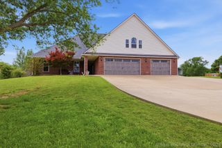 21222 E 61st Street S, Broken Arrow, OK 74014