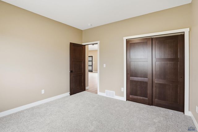 3407 PING DR, Rapid City, SD 57703