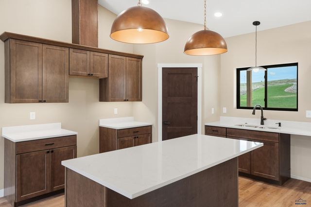 3407 PING DR, Rapid City, SD 57703