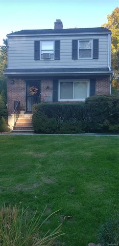 30 Greenvale Circle, White Plains, NY 10607