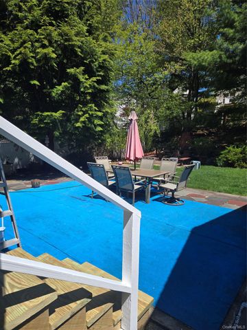 30 Greenvale Circle, White Plains, NY 10607