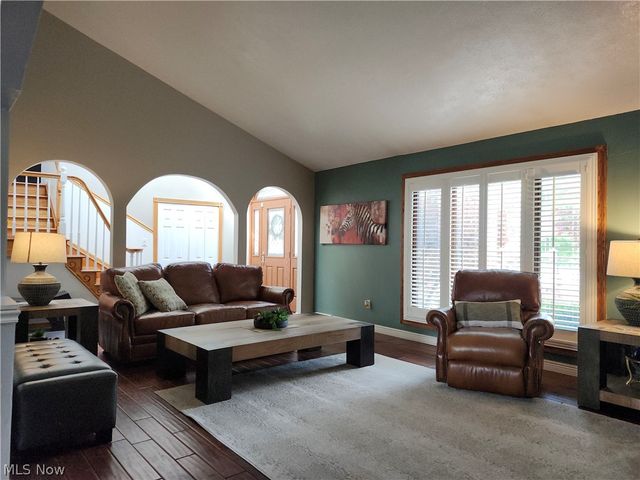 7680 ALDERSYDE Drive, Middleburg Heights, OH 44130