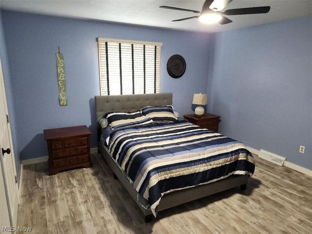 7680 ALDERSYDE Drive, Middleburg Heights, OH 44130