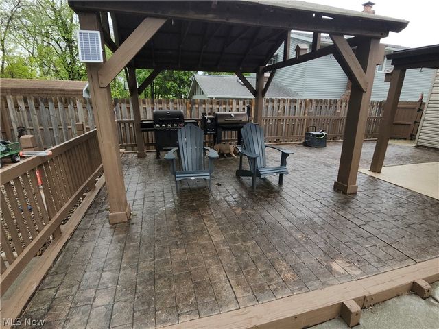 7680 ALDERSYDE Drive, Middleburg Heights, OH 44130