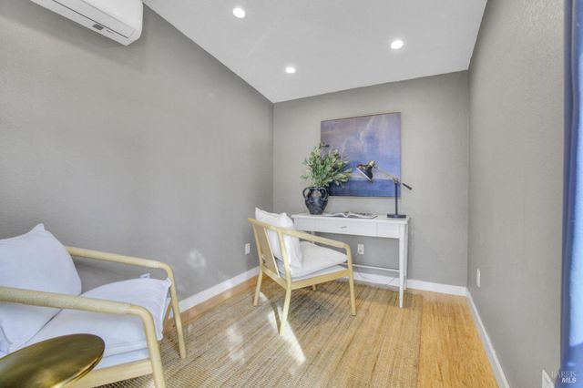 104 Banff Way, Petaluma, CA 94954