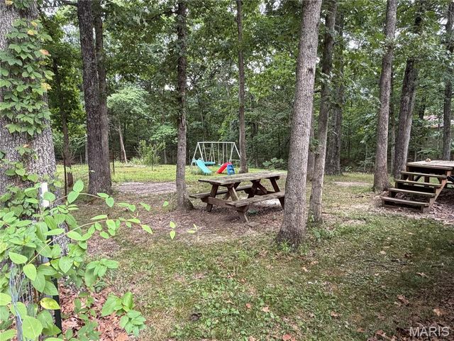 22447 S Stracks Church Road, Wright City, MO 63390