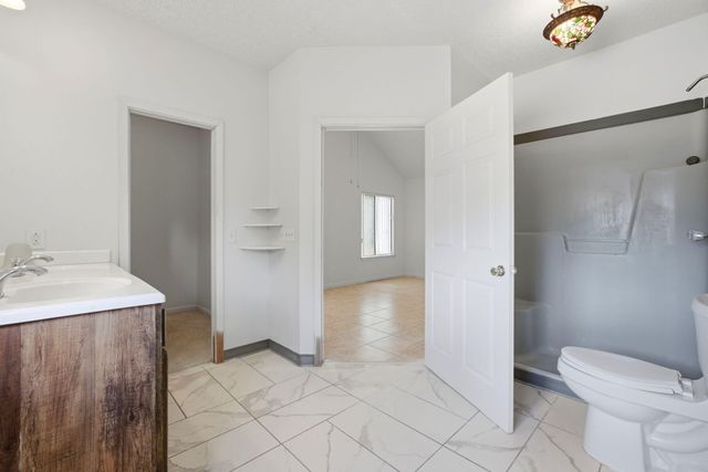 2725 Sherwood Drive, Navarre, FL 32566