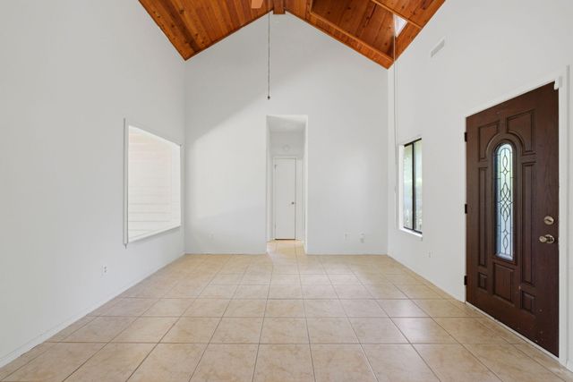 2725 Sherwood Drive, Navarre, FL 32566