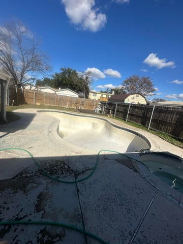 1913 San Antonio Drive, Garland, TX 75042