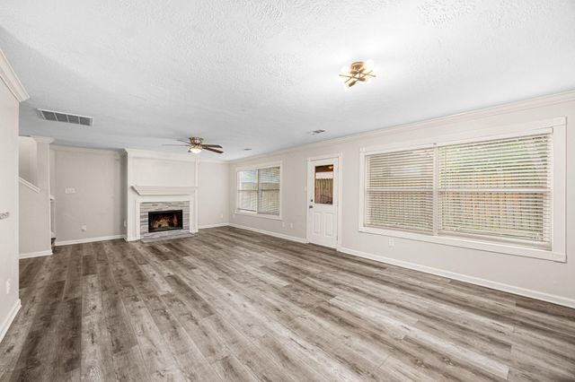 11843 Sunny Stream Drive, Tomball, TX 77375