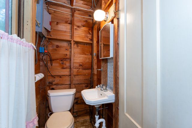 31-33 Sherene Orchard Road, Meredith, NH 03253