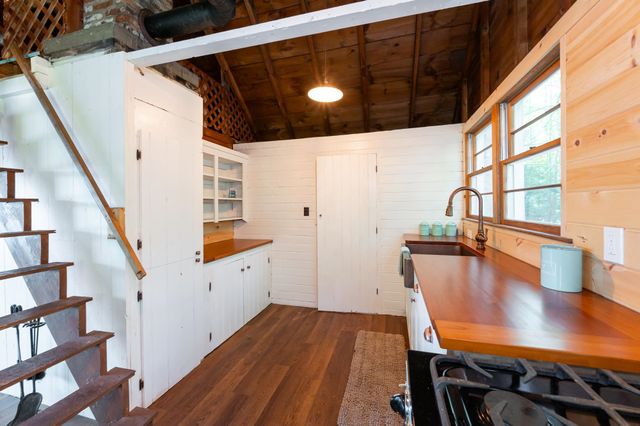 31-33 Sherene Orchard Road, Meredith, NH 03253
