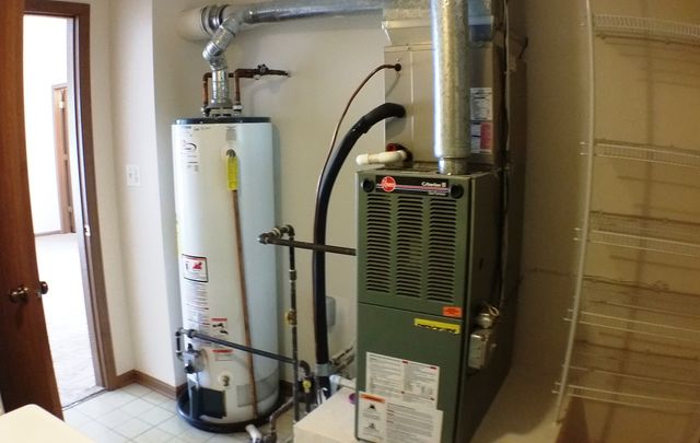 1934 Heron Avenue D, Schaumburg, IL 60193